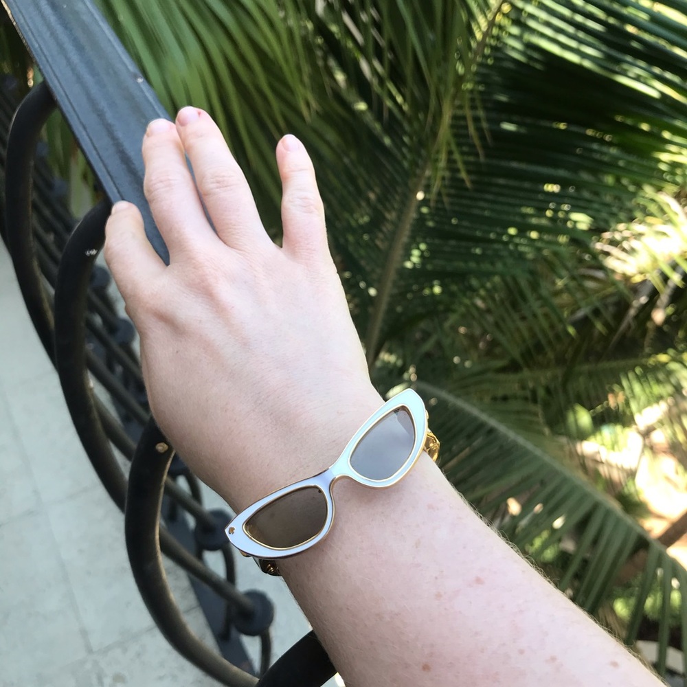 Kate Spade ♠️ Sunglasses Bracelet - Picture 5 of 7